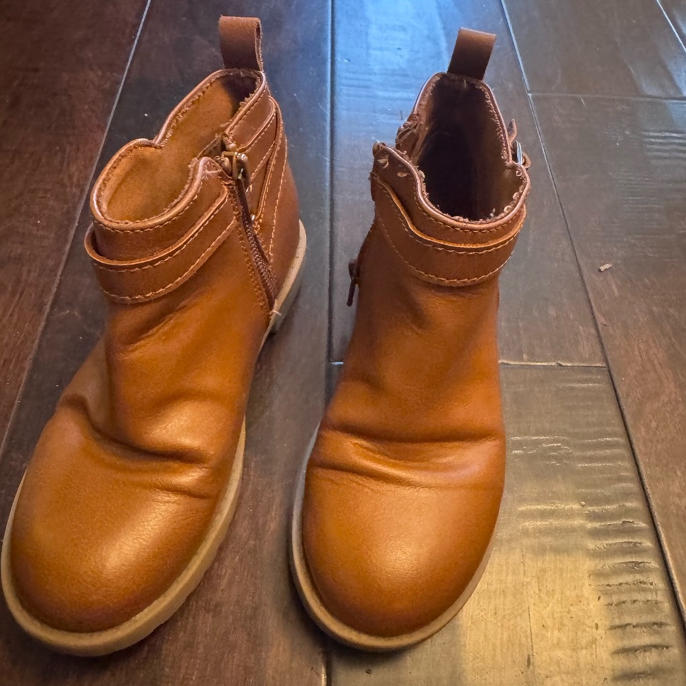 Source Unknown Tan Kids Ankle Boots with Side Zipper